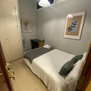 Kamer met een Queen Size Bed
